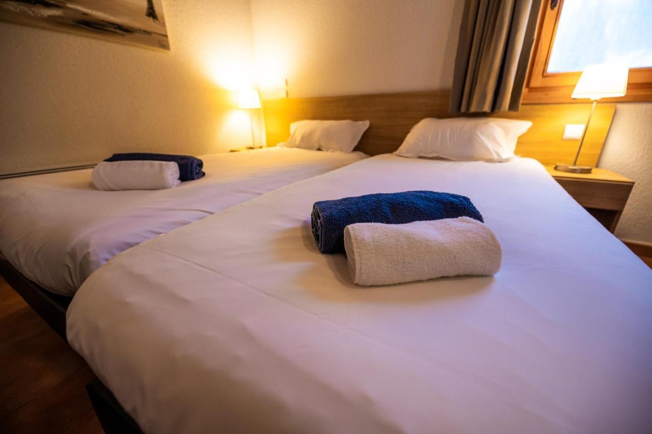 Parc Madeleine - Chalets Saint-François-Longchamp Eksteriør billede