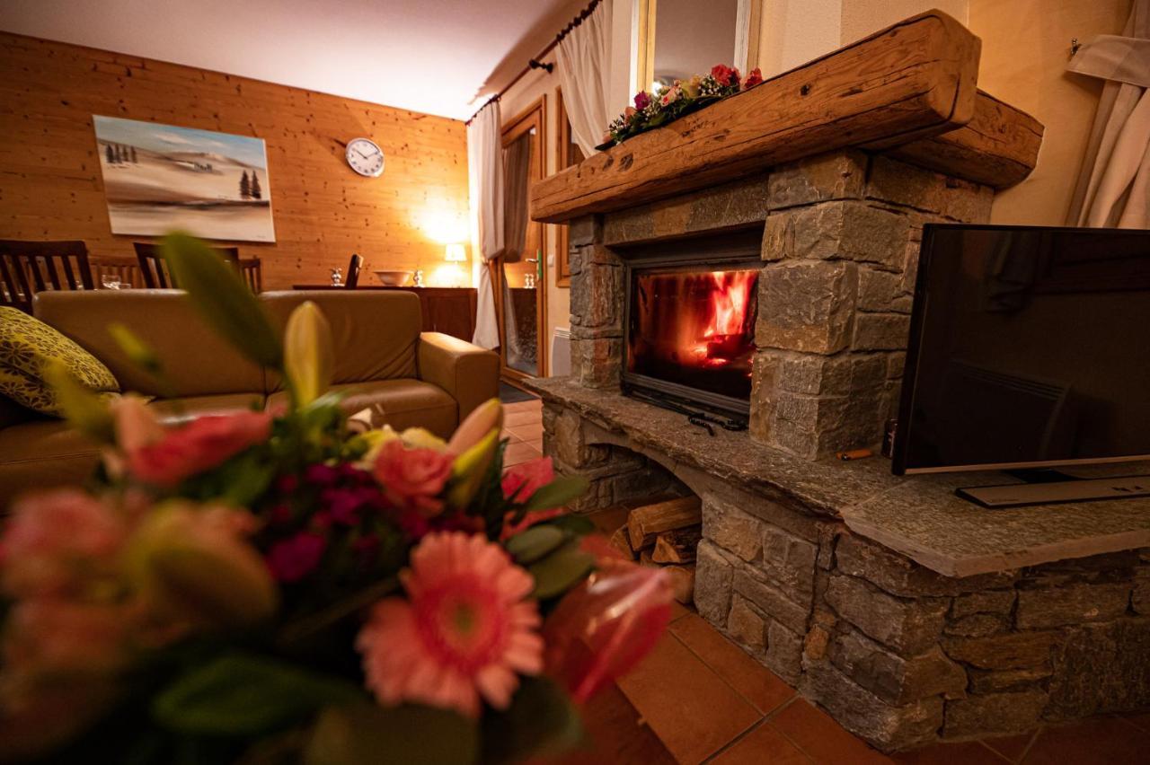 Parc Madeleine - Chalets Saint-François-Longchamp Eksteriør billede