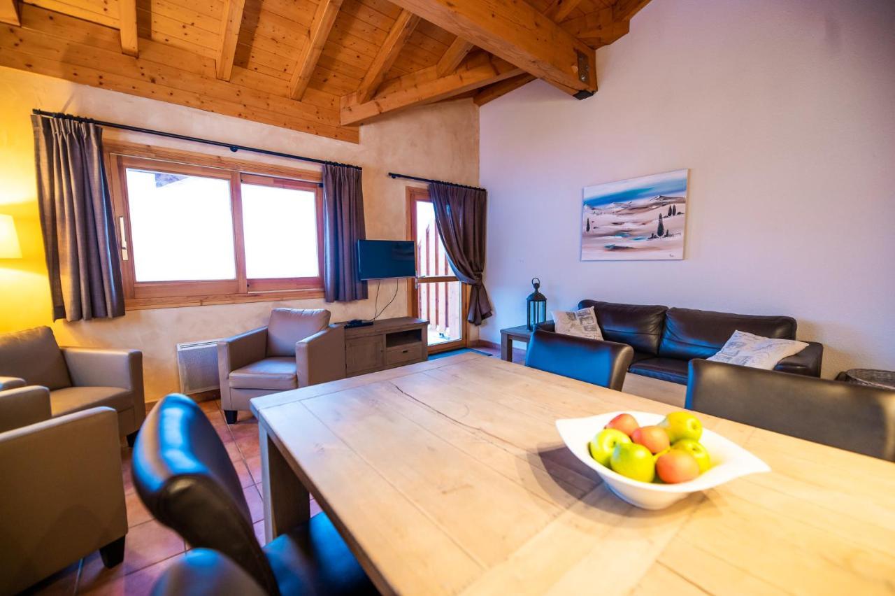 Parc Madeleine - Chalets Saint-François-Longchamp Eksteriør billede