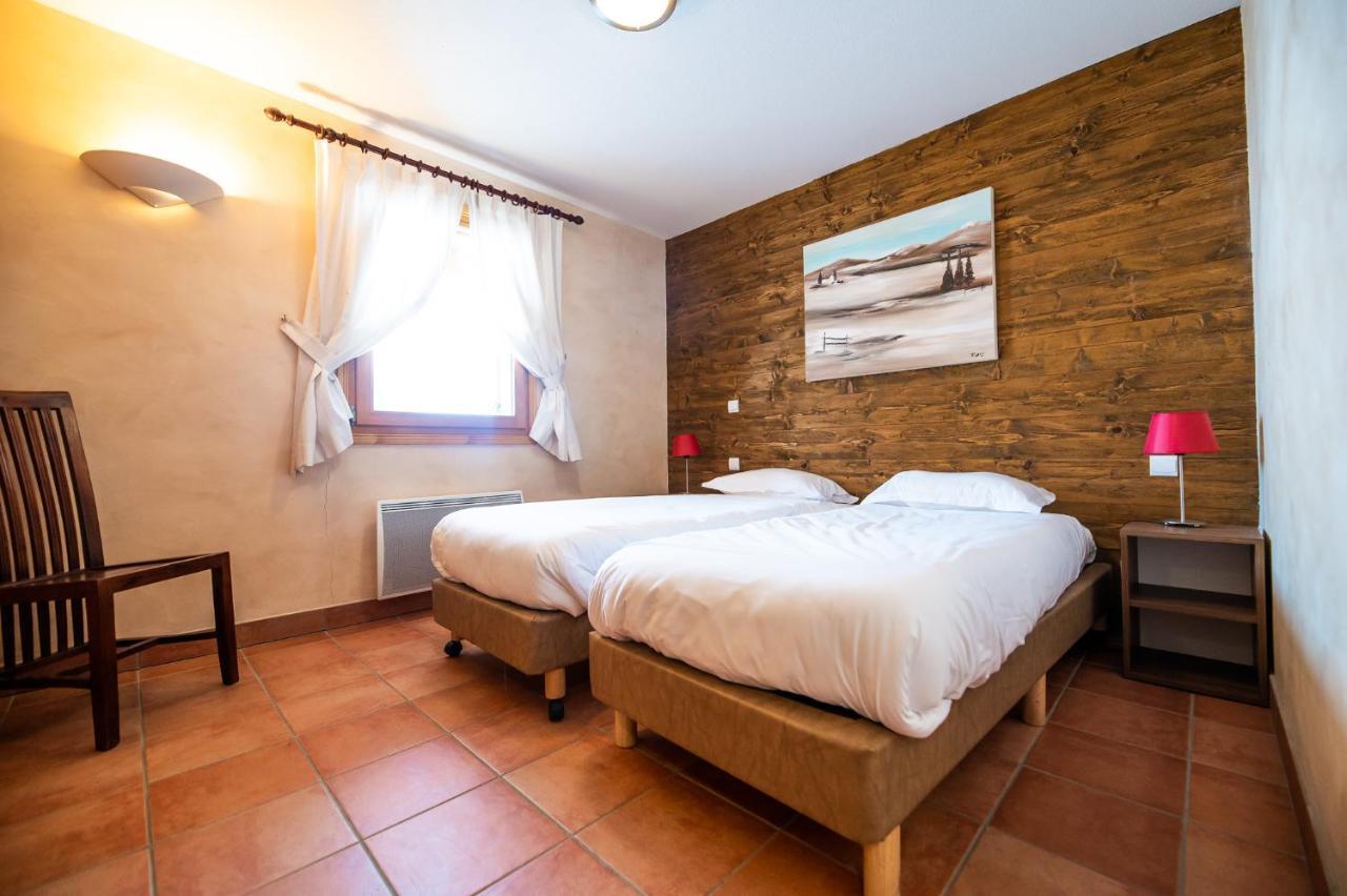 Parc Madeleine - Chalets Saint-François-Longchamp Eksteriør billede