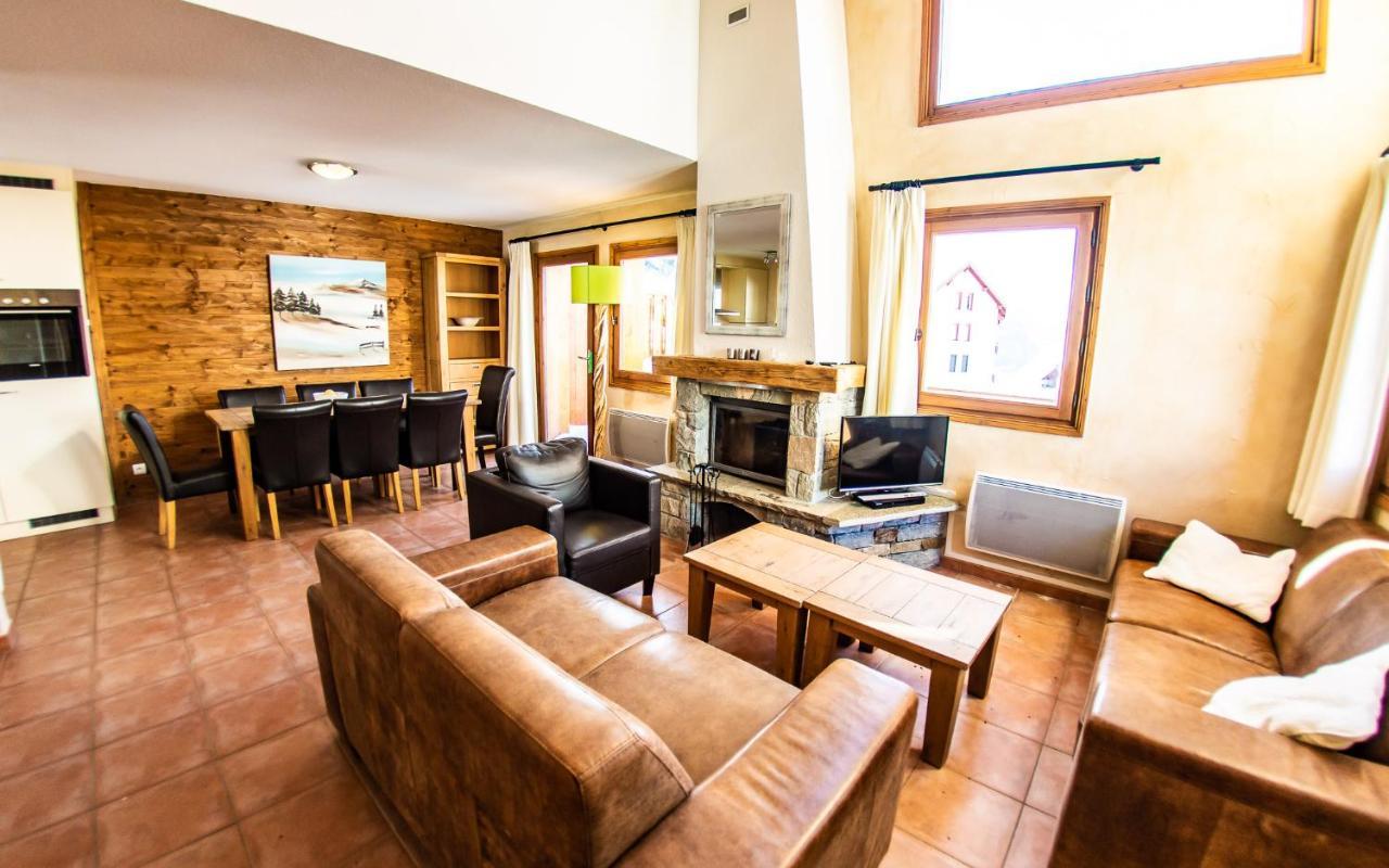 Parc Madeleine - Chalets Saint-François-Longchamp Eksteriør billede