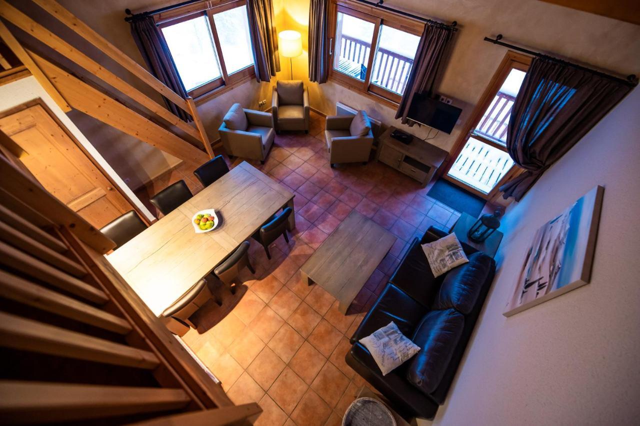 Parc Madeleine - Chalets Saint-François-Longchamp Eksteriør billede