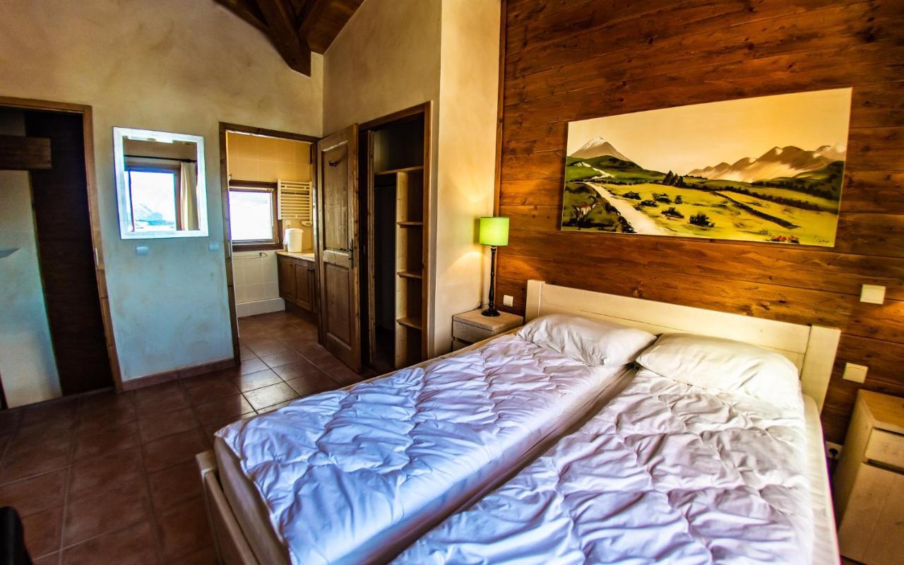Parc Madeleine - Chalets Saint-François-Longchamp Eksteriør billede