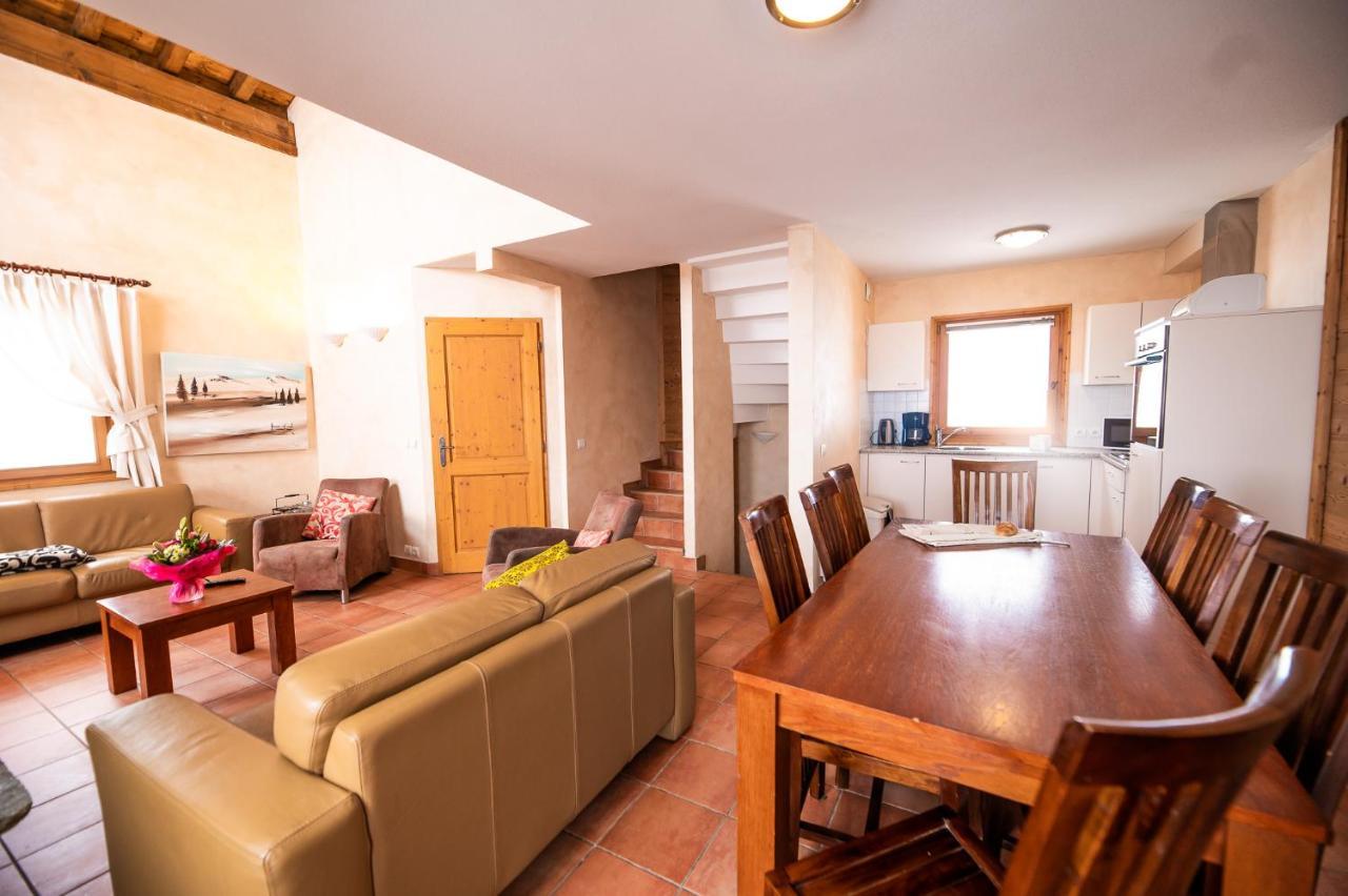 Parc Madeleine - Chalets Saint-François-Longchamp Eksteriør billede