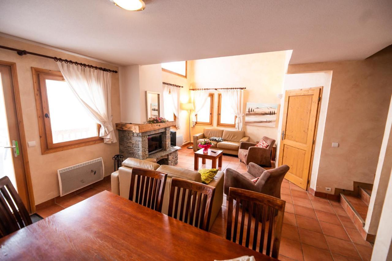 Parc Madeleine - Chalets Saint-François-Longchamp Eksteriør billede